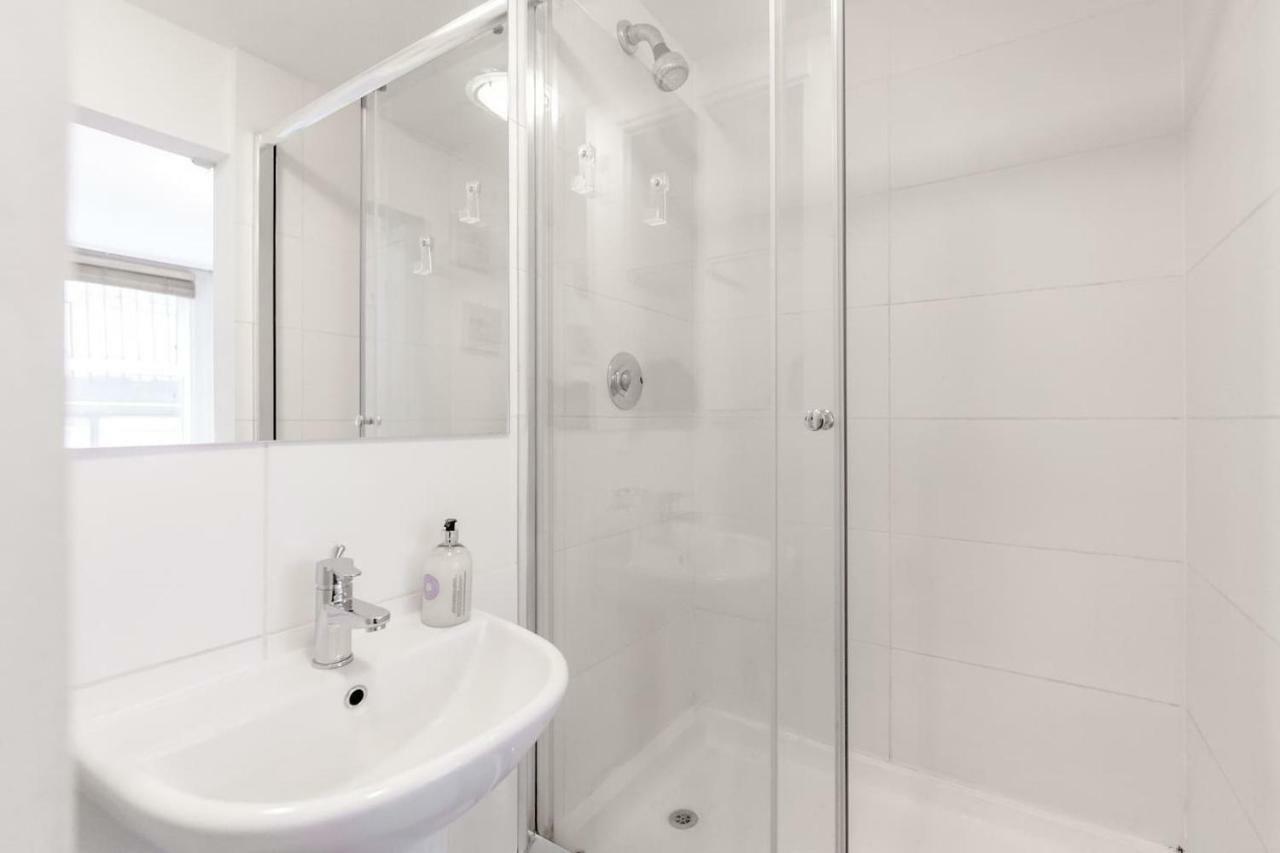 3 Bedroom Garden Flat - Central Location Londres Exterior foto